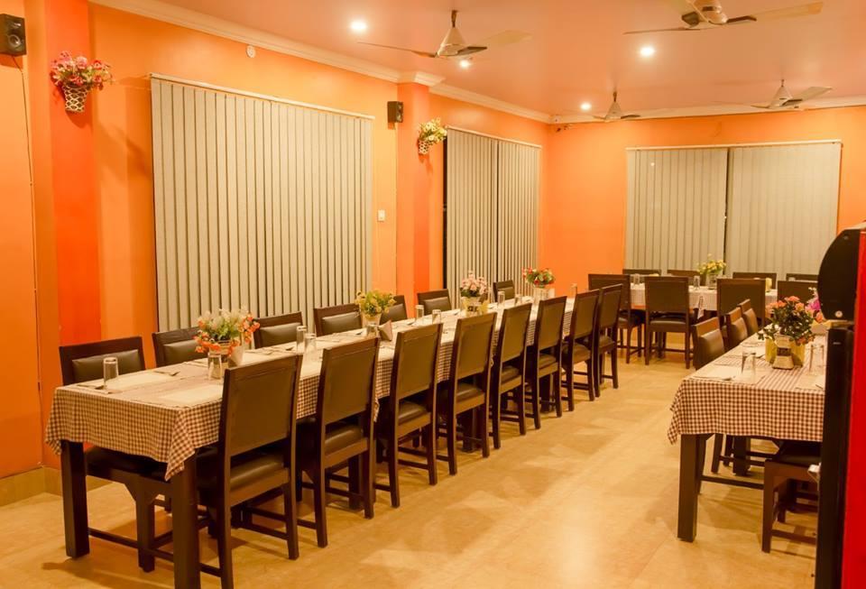 Hotel Stupa Lumbini Esterno foto
